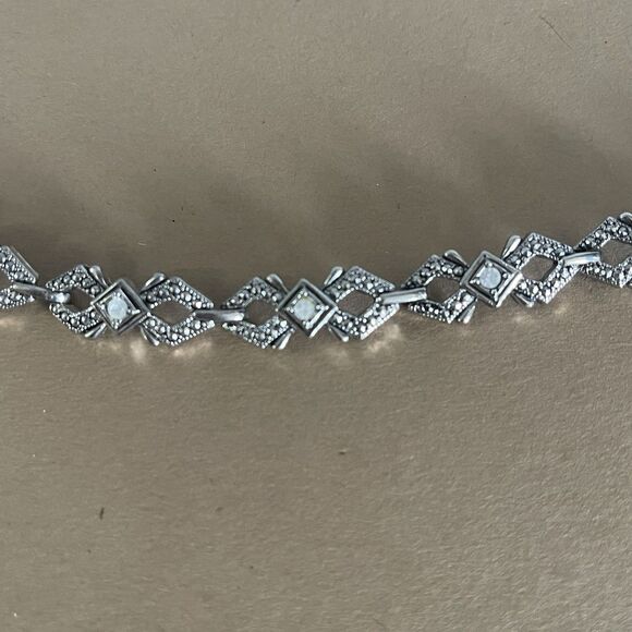 Vtg AVON Art Deco Panel Silver Tone Rhinestones Glam Bling Sparkle Bracelet 8” - Picture 2 of 7